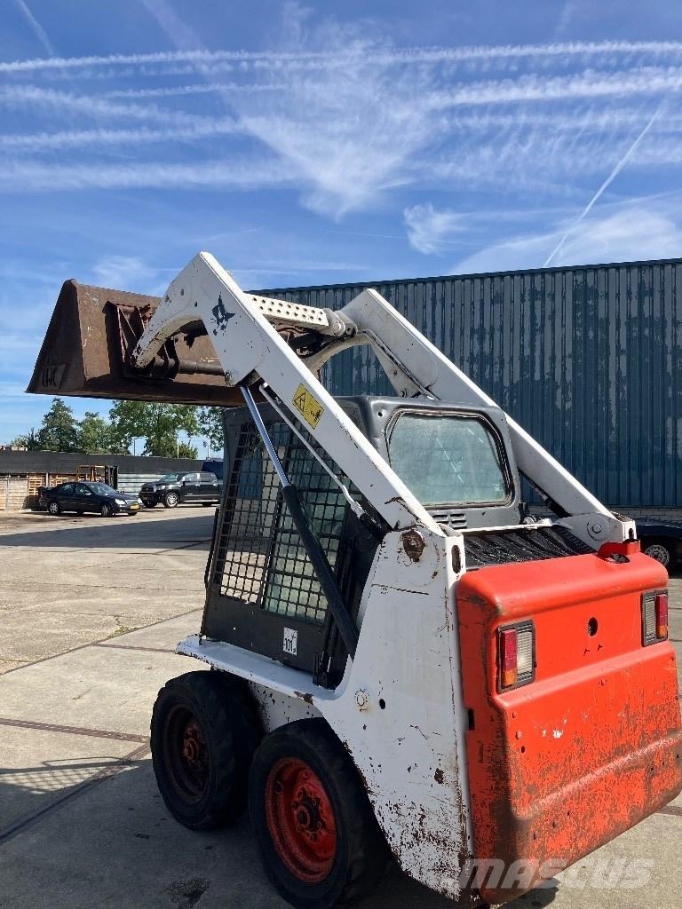Bobcat S 100 Мини товарачи
