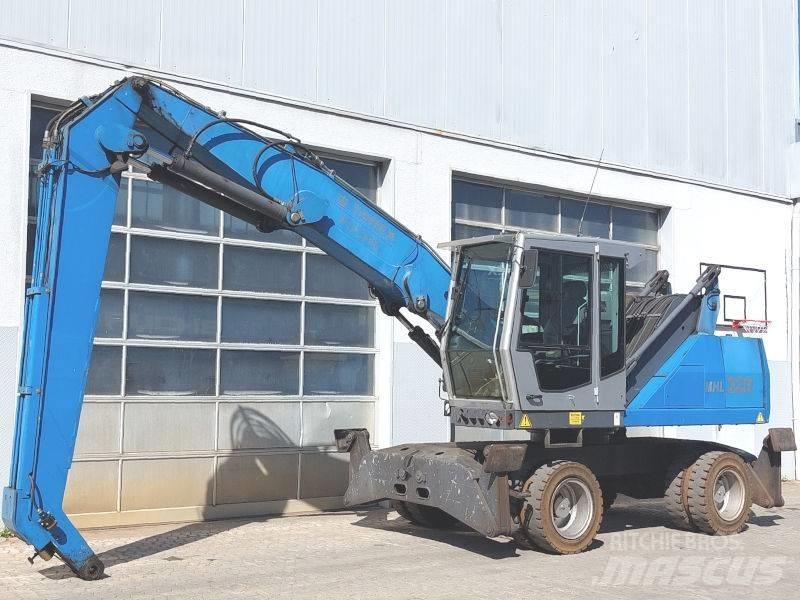 Fuchs MHL 320 D Оператори на отпадъци/индустрия
