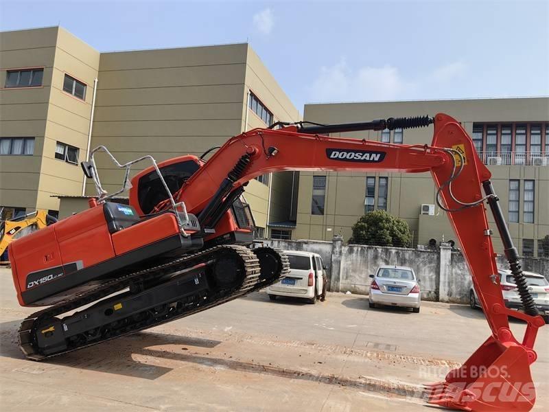 Doosan DX150 Верижен екскаватор
