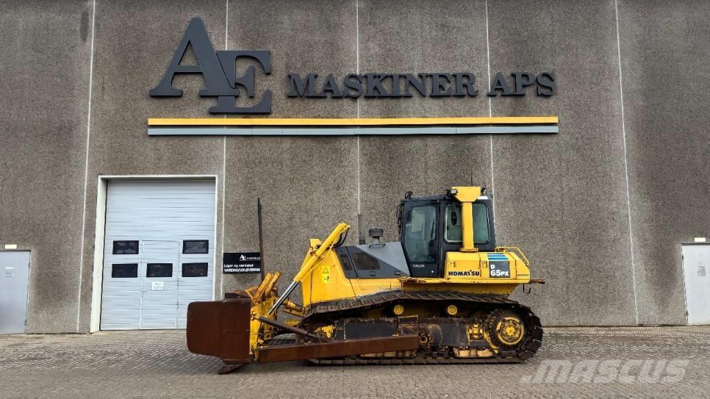 Komatsu D 65 PX-15 Верижни булдозери
