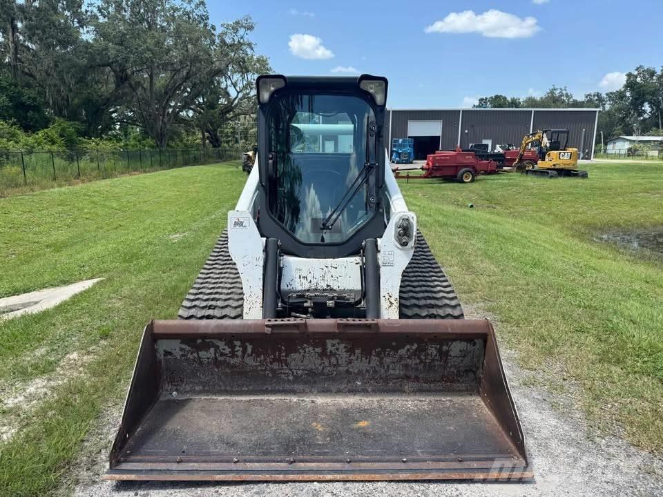 Bobcat T750 Мини товарачи
