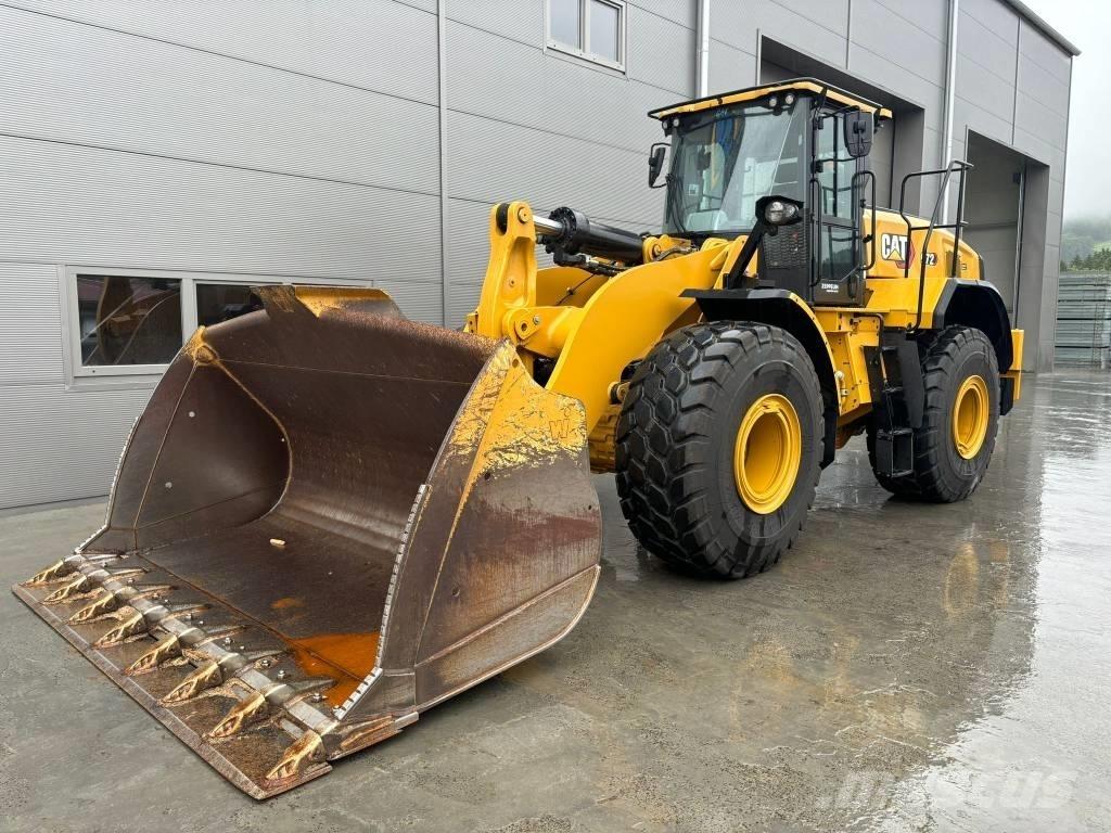 CAT 972 Колесни товарачи