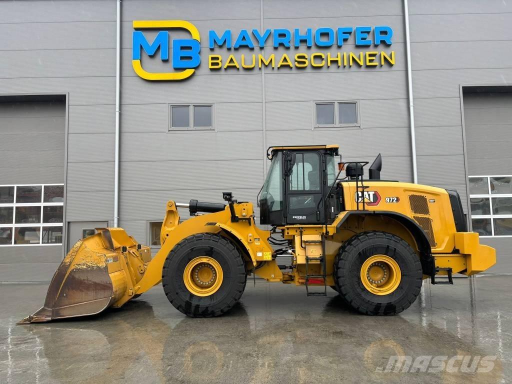 CAT 972 Колесни товарачи