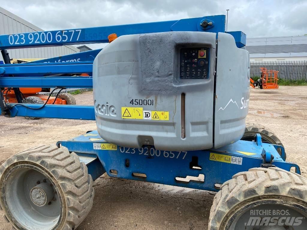 Genie Z 45/25 RT Съчленени стрелови подемници