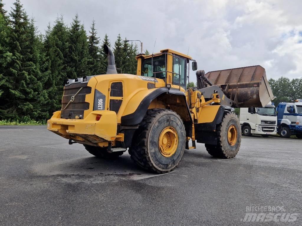 Volvo L 220 G Колесни товарачи