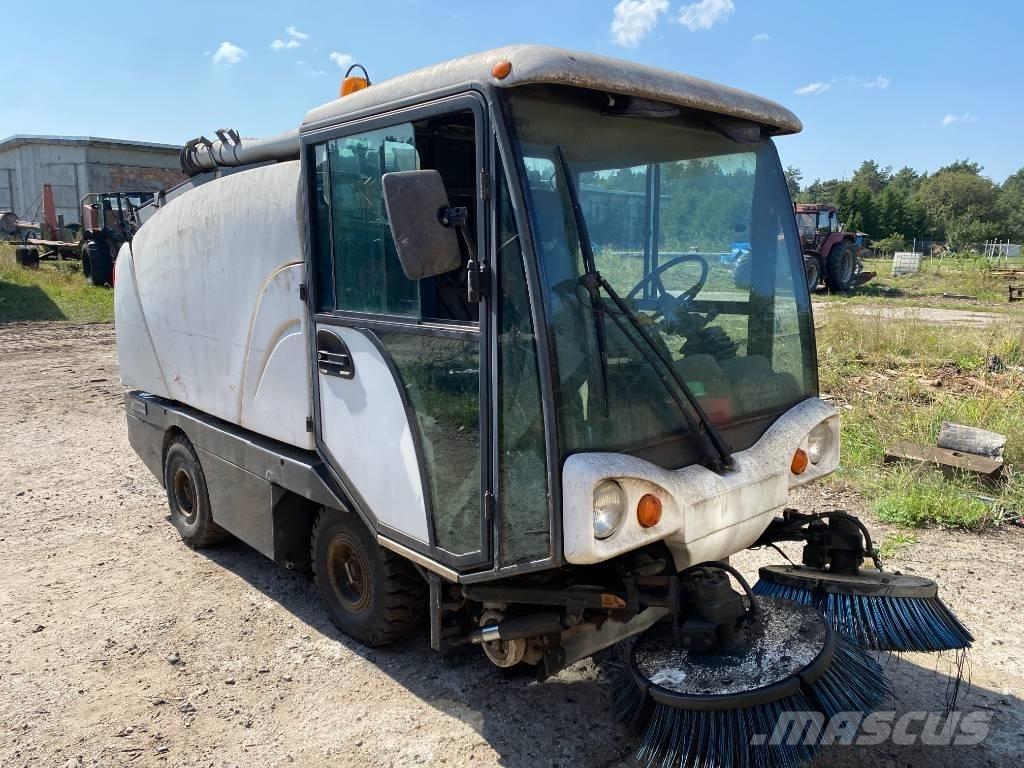 Johnston 142 A Автоматични метачки с четки