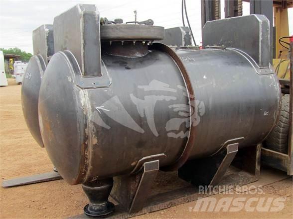 Tiger 750 GAL Резервоари
