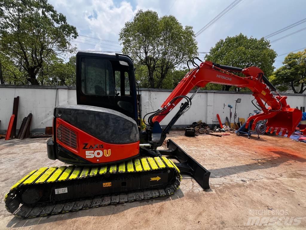 Hitachi ZX 50 U Мини екскаватори < 7 т
