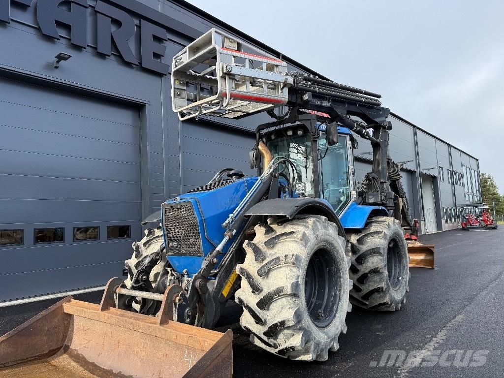 Huddig 1260 B Товарач със заден ексватор