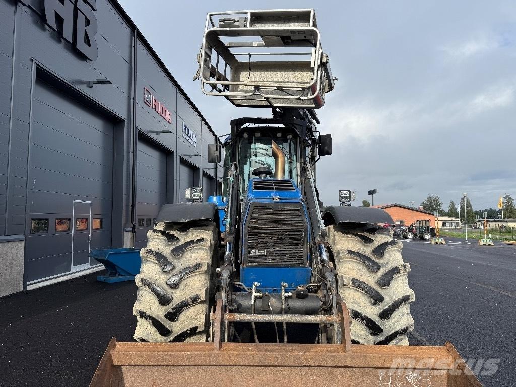 Huddig 1260 B Товарач със заден ексватор