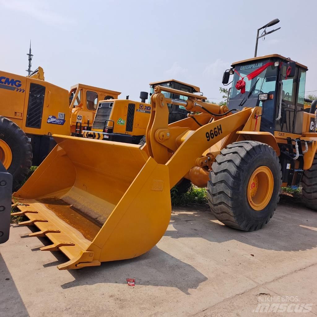 CAT 966H Колесни товарачи