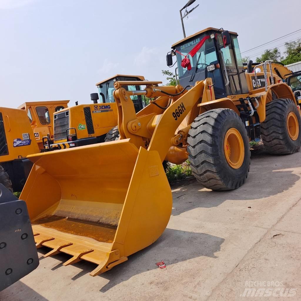 CAT 966H Колесни товарачи