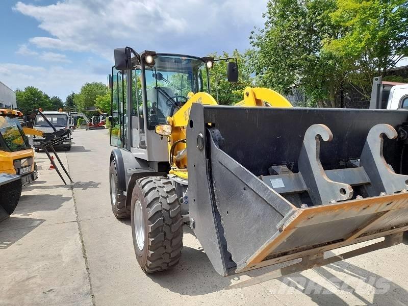 Paus SL 9075 Колесни товарачи