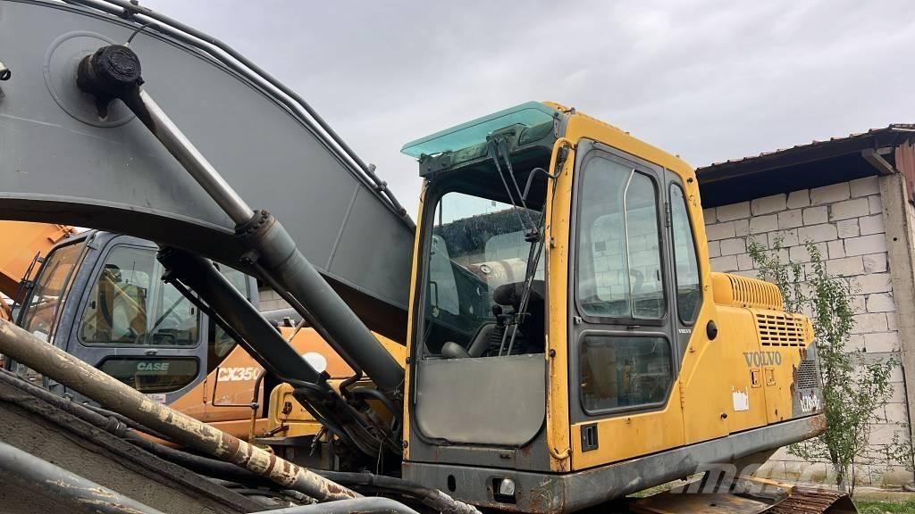 Volvo EC 290 B LC Оси
