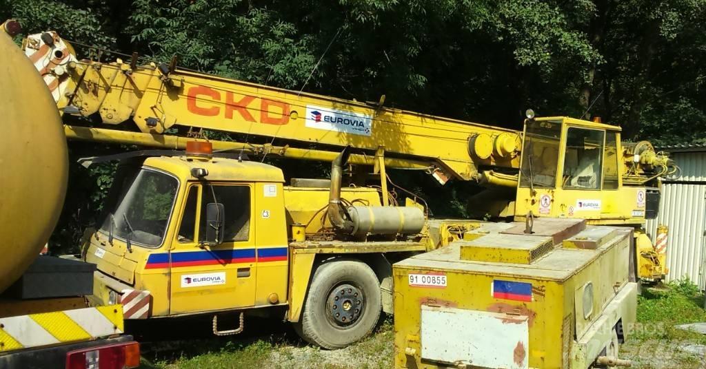 Tatra AD28 AD28 Всъдеходни кранове