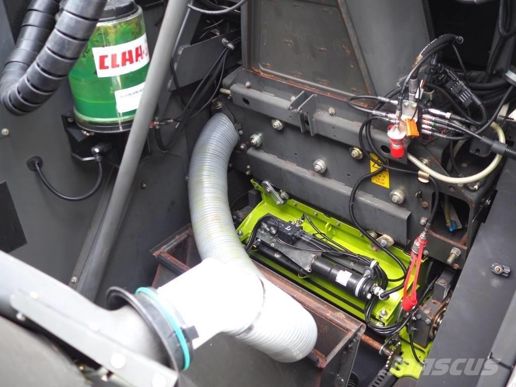 CLAAS Jaguar 850 4x4 Самоходни фуражири