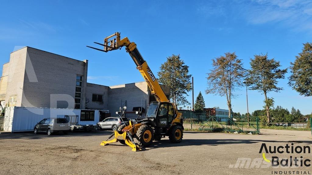 JCB 540-170 Телескопични товарачи