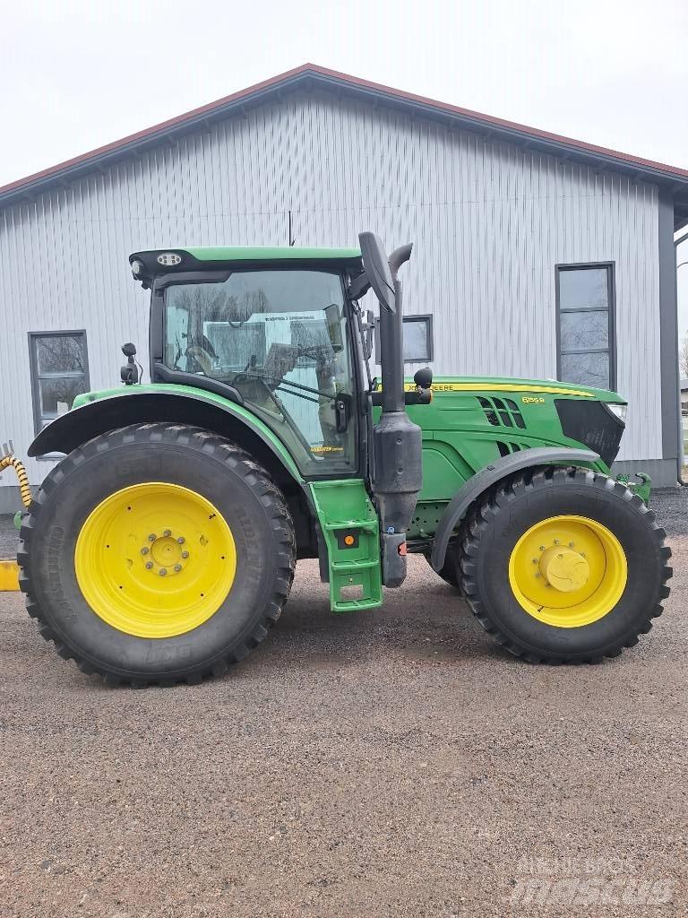 John Deere 6155R Трактори