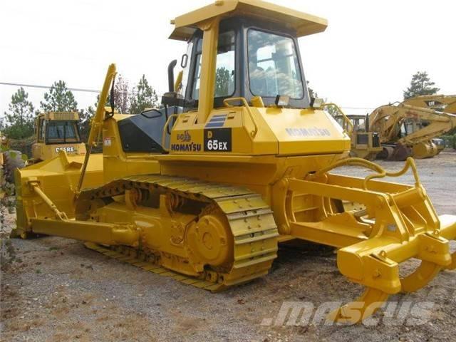 Komatsu D 65 EX Верижни булдозери
