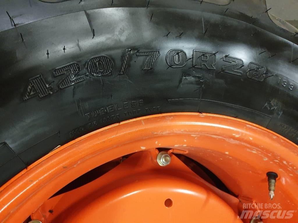 Kubota Hjul Други аксесоари за трактори