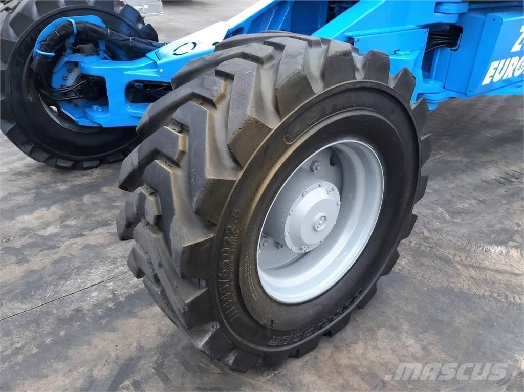 Genie Z135 70 Съчленени стрелови подемници