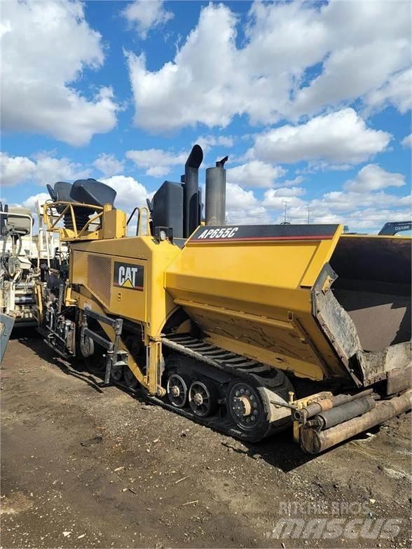 CAT AP-655C Машини за асфалт