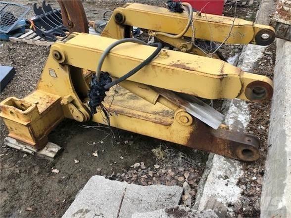 CAT D7R Скарификатор