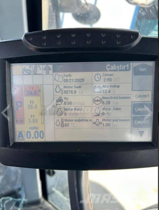 New Holland T7250 Трактори