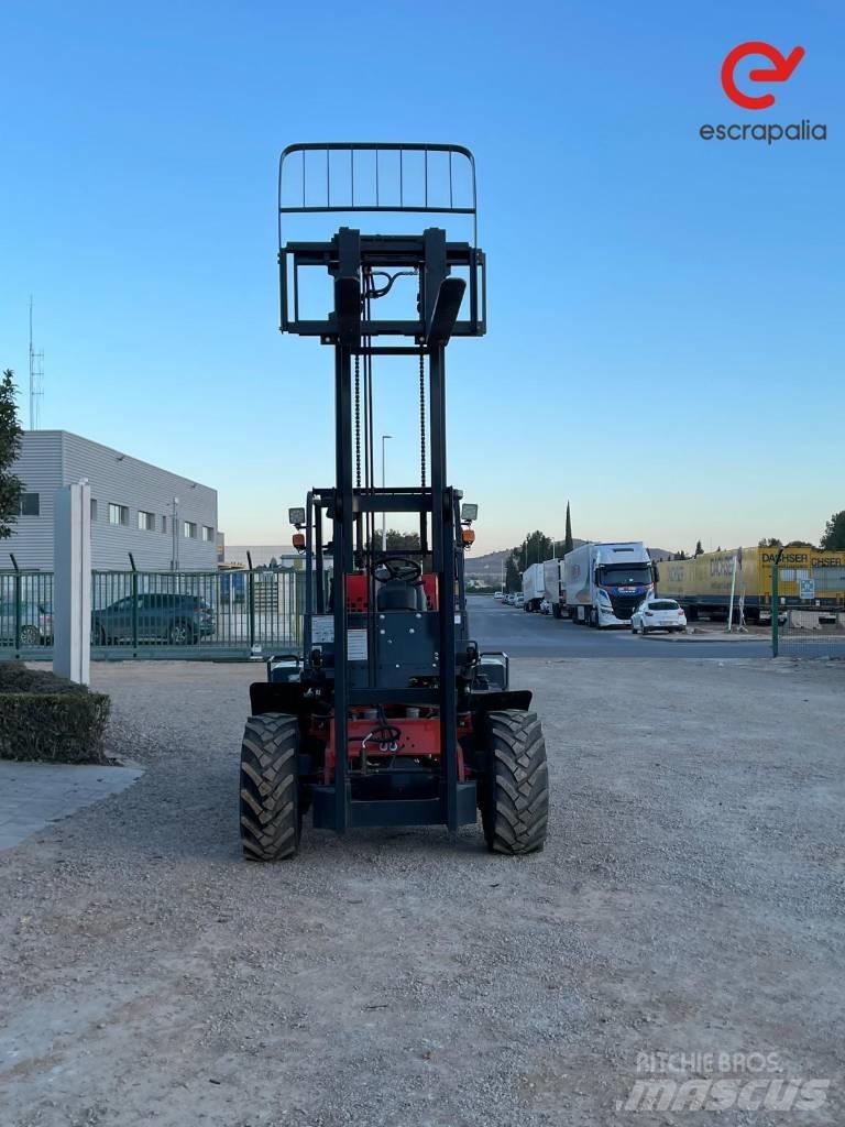 Plus Power T30A1 Телескопични товарачи