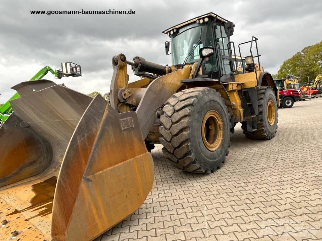 CAT 972 M Колесни товарачи