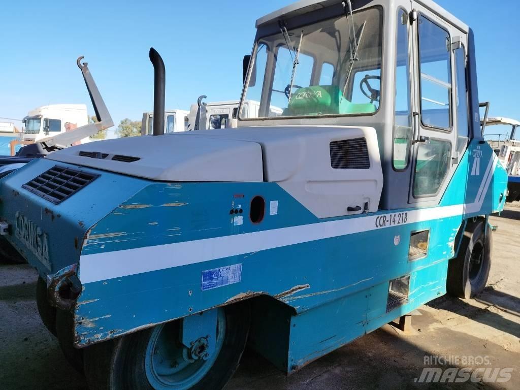Corinsa CCR 1421 Пневматични гумени  ролки
