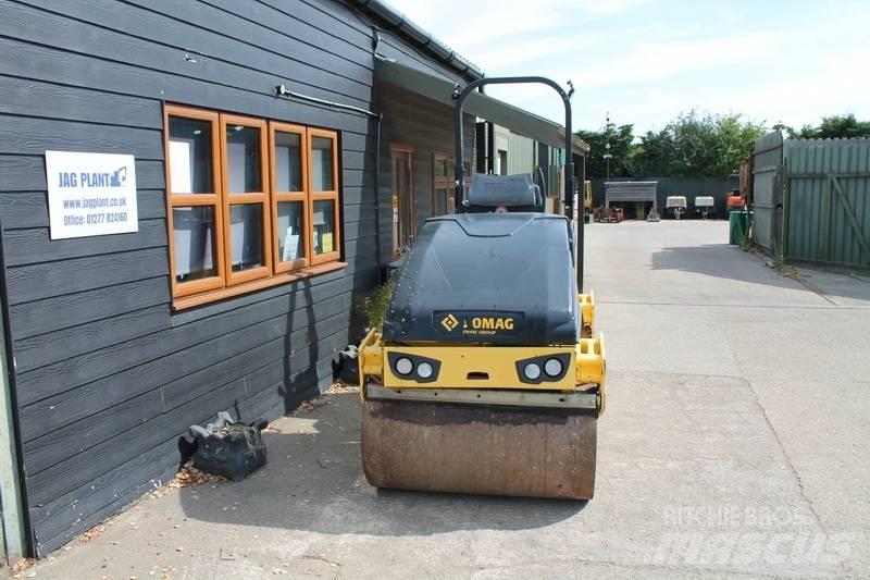 Bomag BW 120 AD-5 Двойни барабанни ролки
