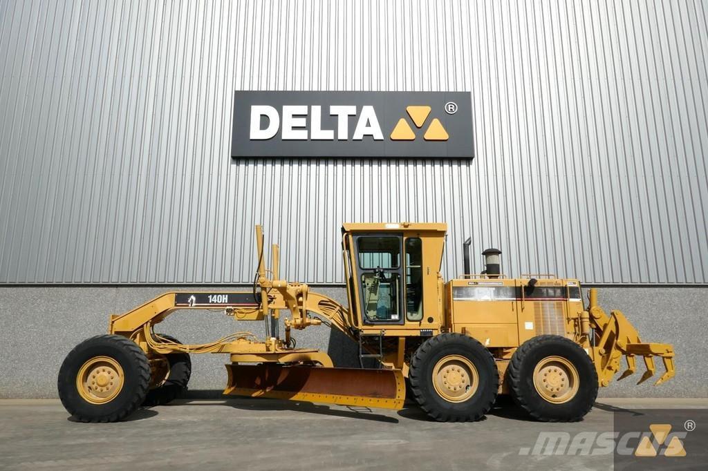 CAT 140H Грейдери
