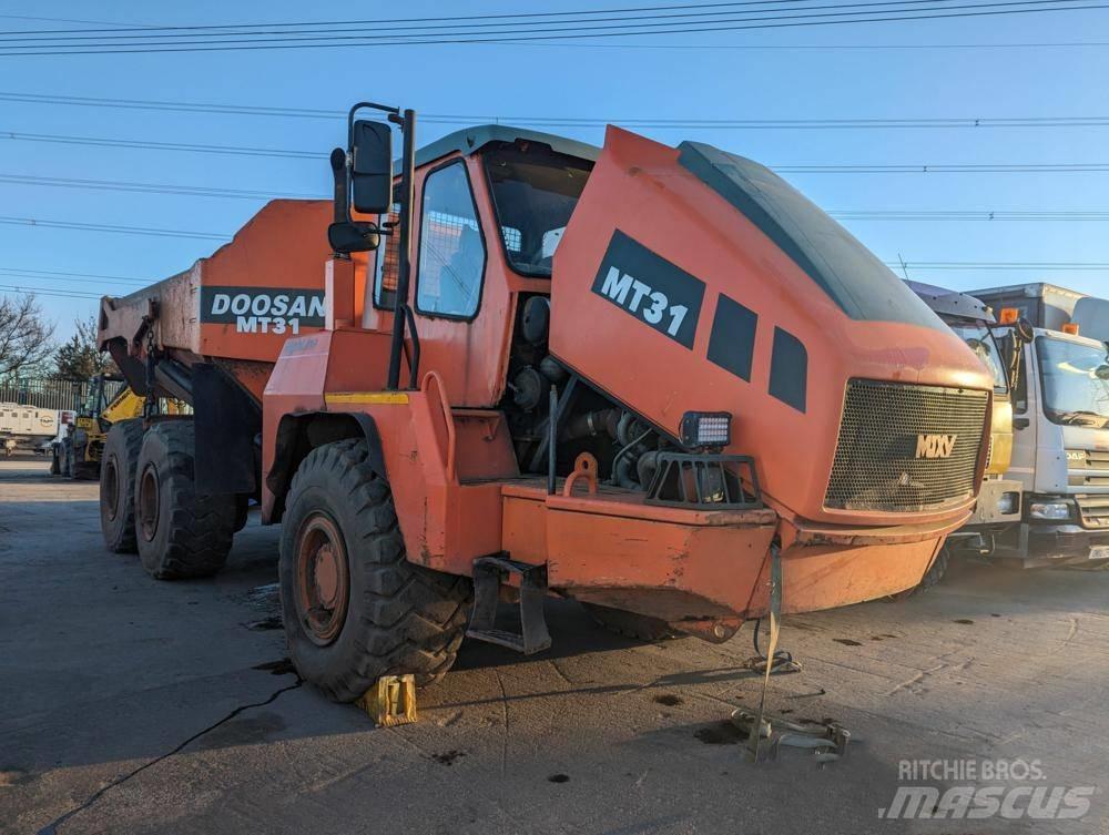 Doosan MT31 Дъмпери/моторни превозни средства