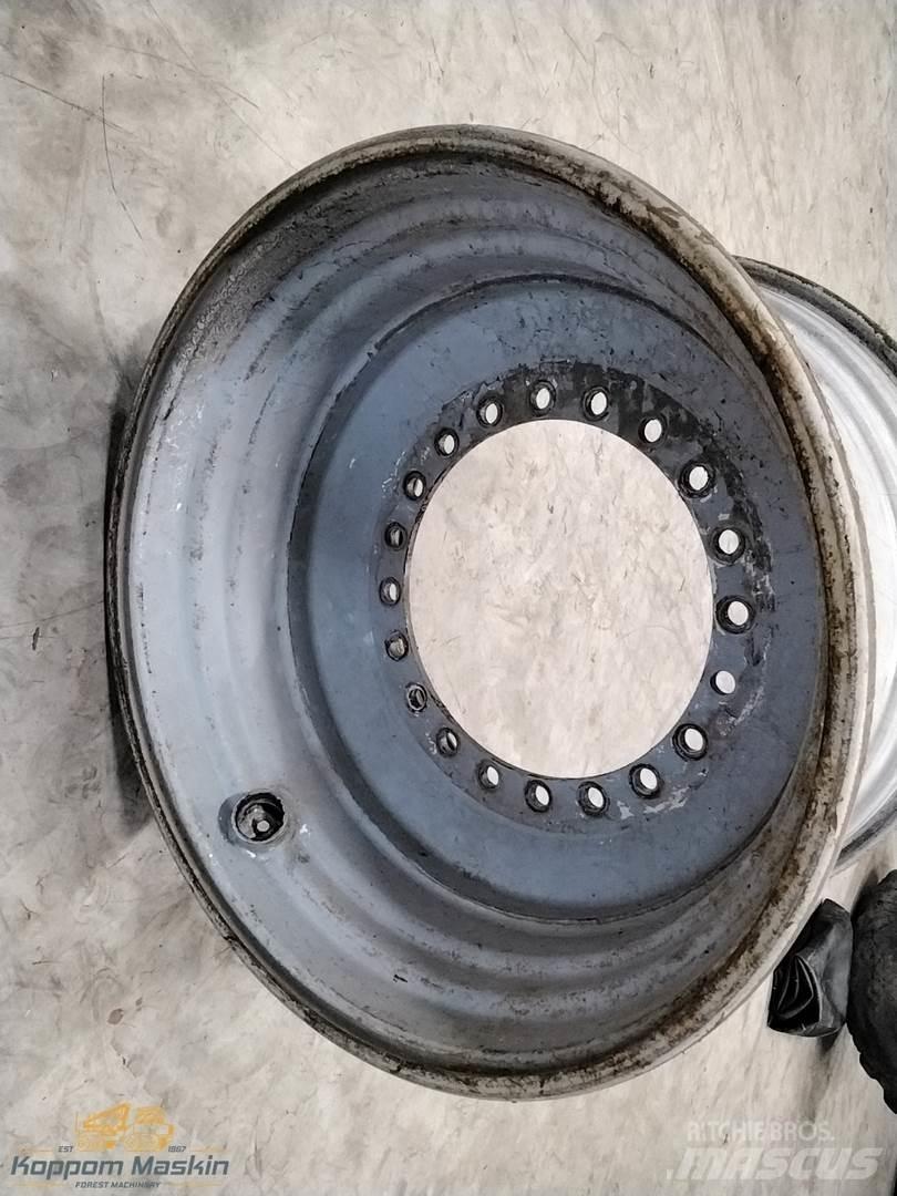 Valmet 941 20x34 Гуми