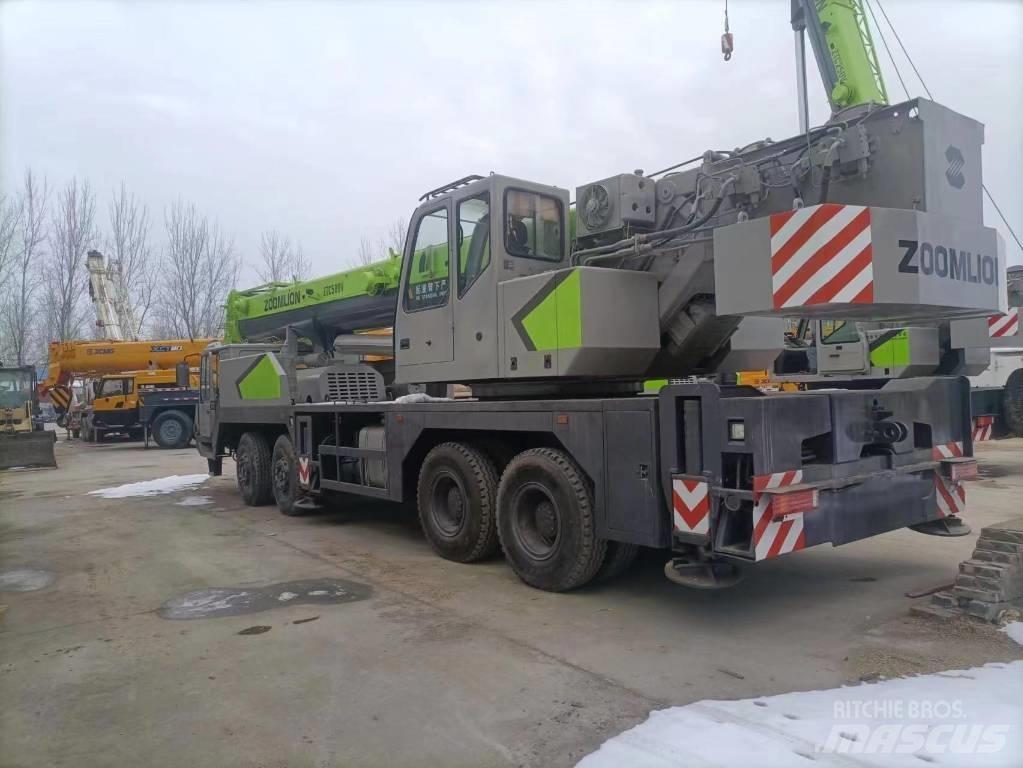 Zoomlion ZTC 500 V Всъдеходни кранове