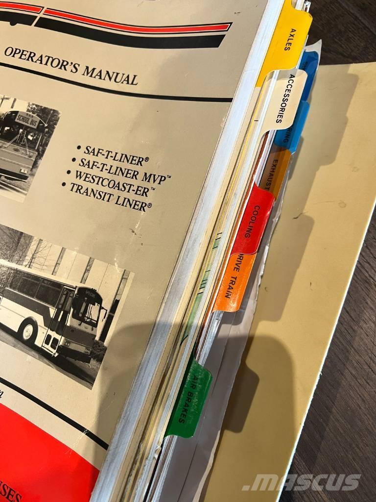 Thomas K880 Училищни автобуси