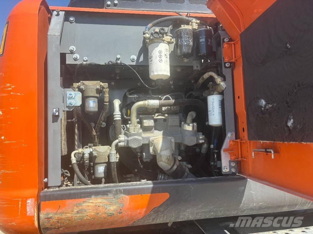 Hitachi ZX150W-7 Колесни екскаватори