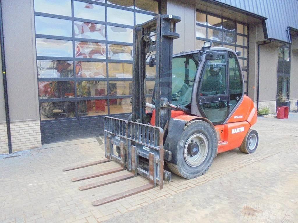 Manitou MSI 40 Камиони за херавни местности