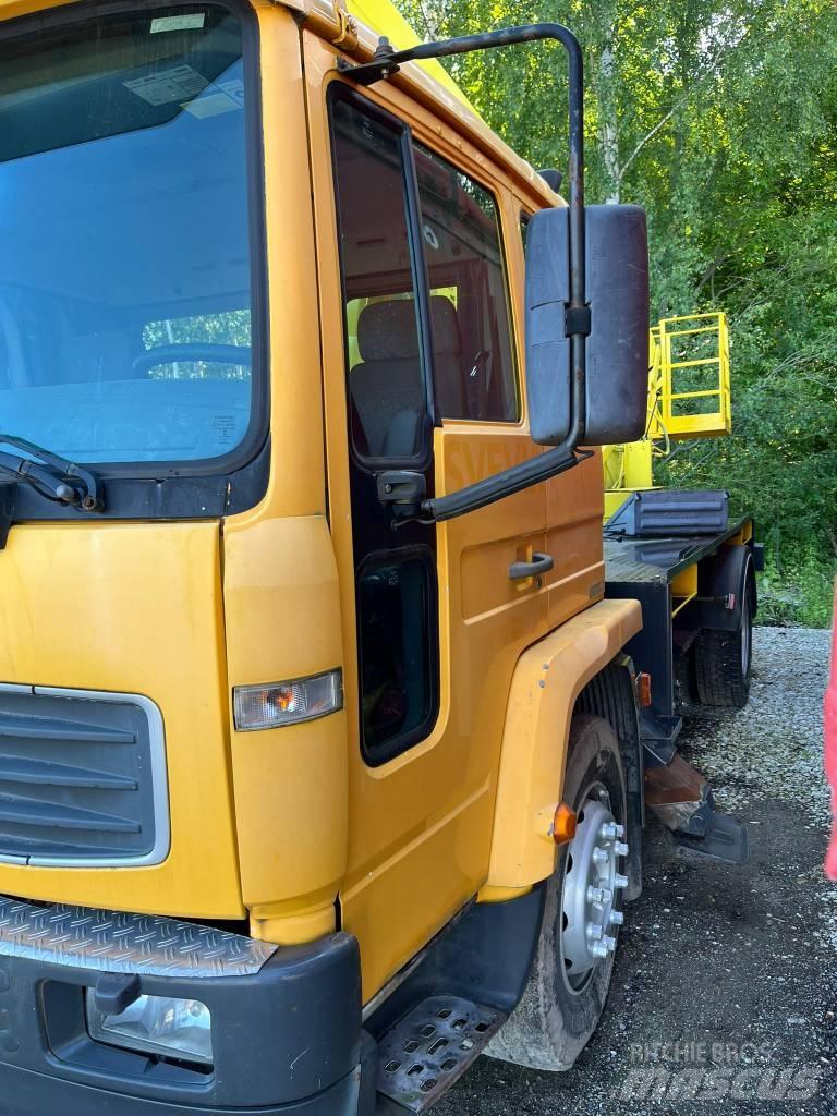 Volvo FL 6 Моторизирани платформи с талига