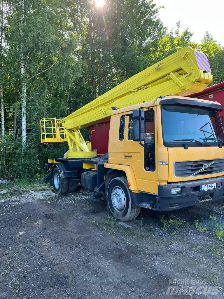 Volvo FL 6 Моторизирани платформи с талига