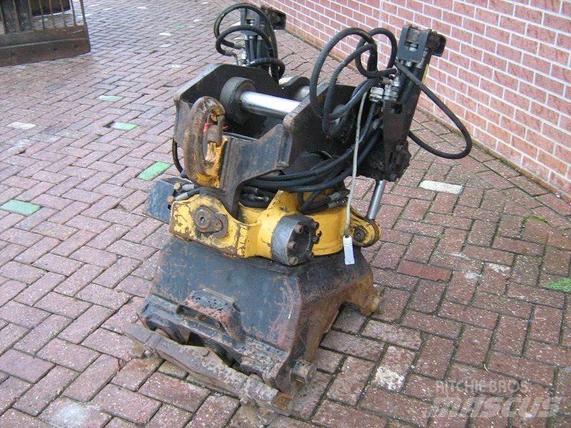 Engcon EC15 Ротатори