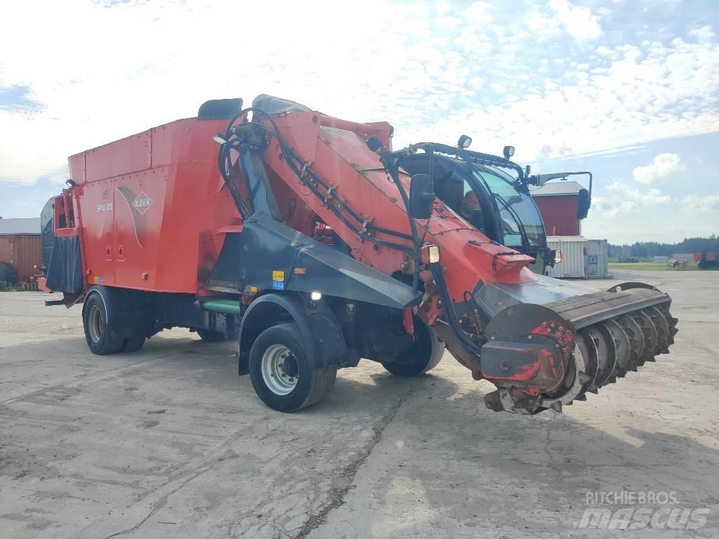 Kuhn SPW 25 Миксер Фидери