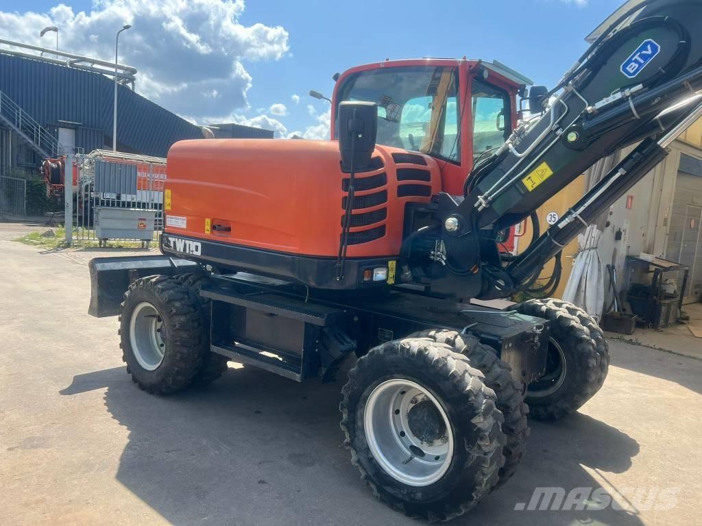 Schaeff TW 110 Колесни екскаватори