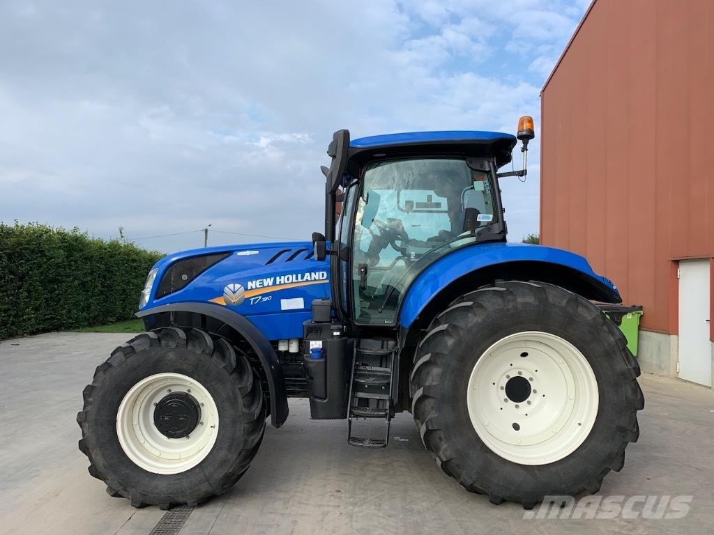 New Holland T 7.190 Трактори