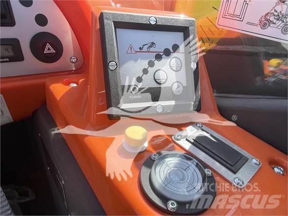 Ausa T144H Телескопични товарачи