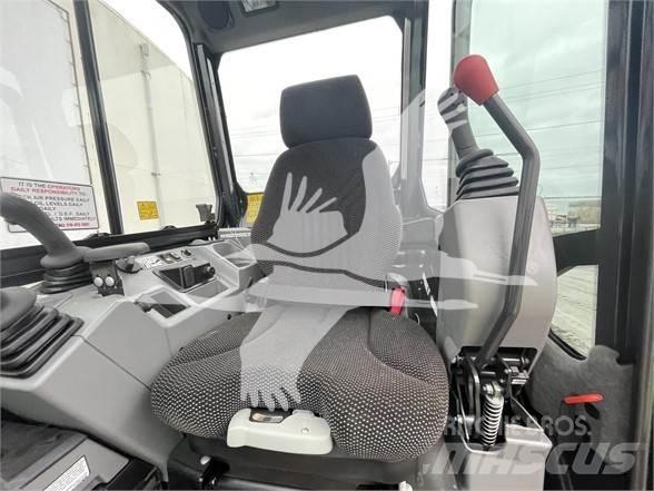 Bobcat E35R2 Мини екскаватори < 7 т