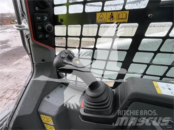 Bobcat T76 Мини товарачи
