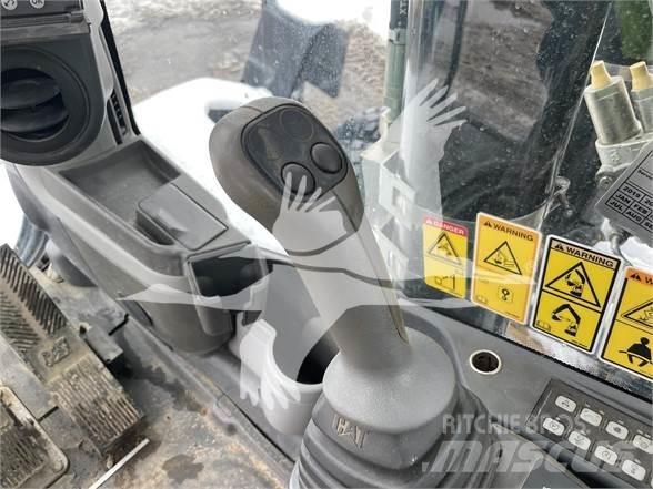 CAT M318D Колесни екскаватори