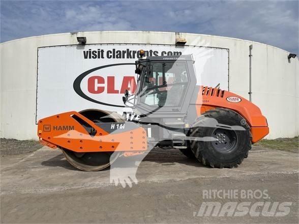 Hamm H16i Еднобарабанни ролки
